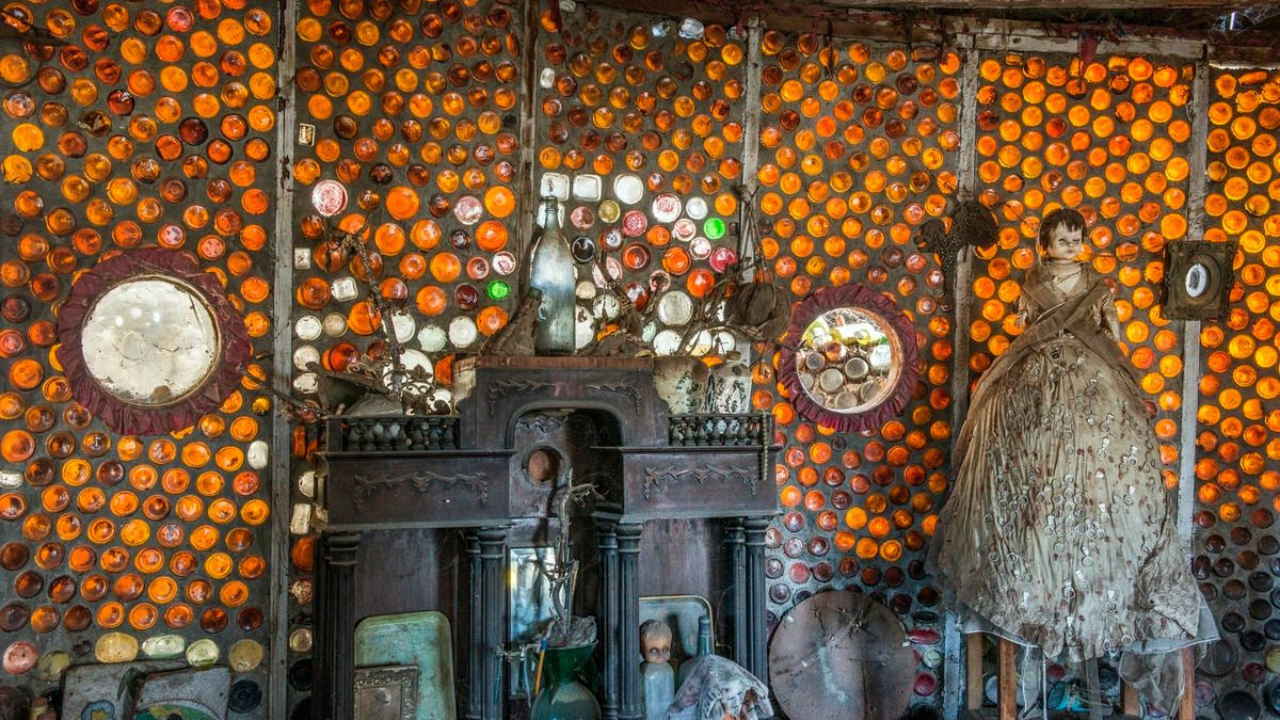 The Bottle Village Museum